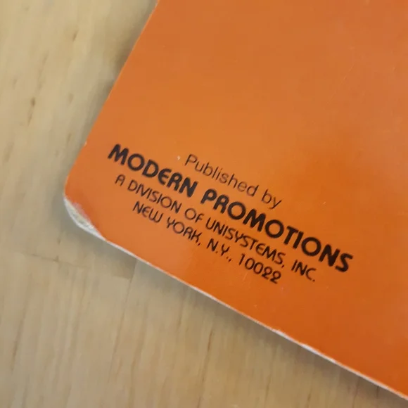 Vintage Collectible Alice In Wonderland - Picture 5 of 16